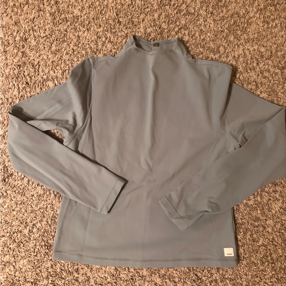 Light Blue Crewneck Long Sleeve Top